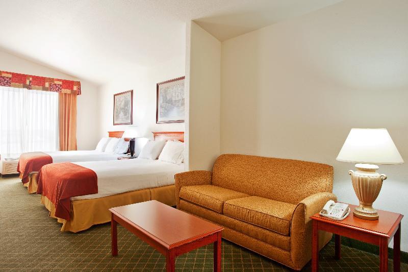 Holiday Inn Express Rockford-Loves Park By Ihg Экстерьер фото